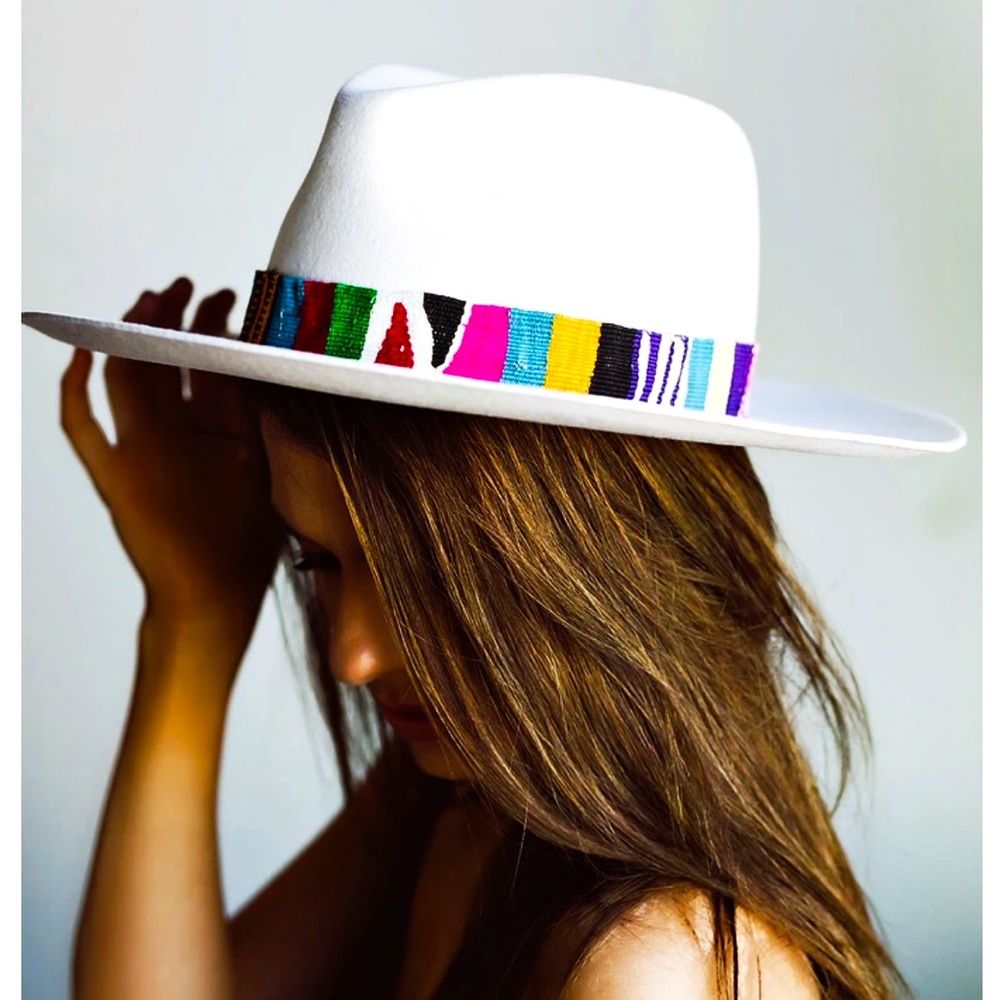 Colorful Band White Women's Hat